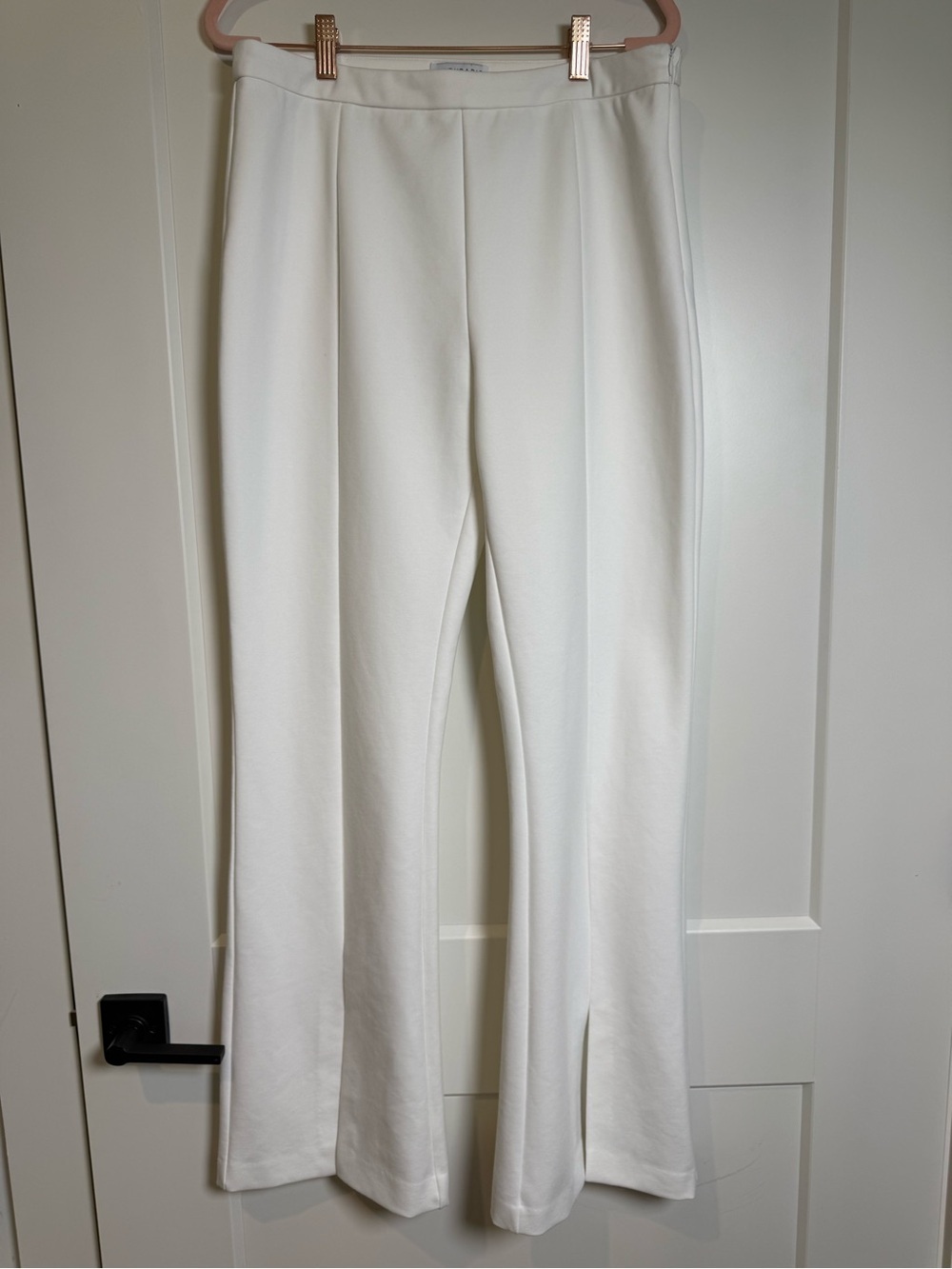 Lucy Paris White Pull-On Flare Pants Size Large Stretch Career Wedding